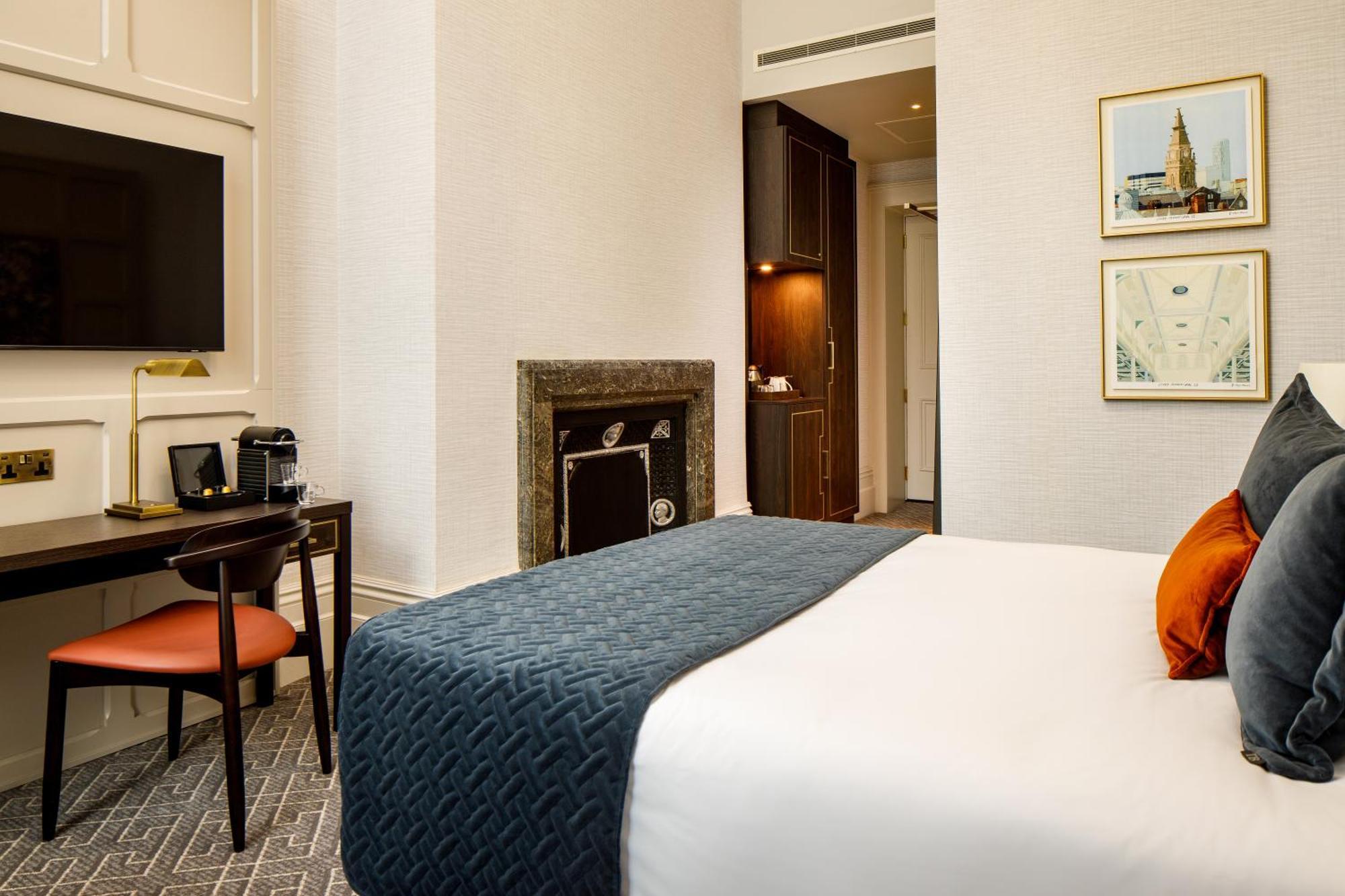The Municipal Hotel Liverpool - Mgallery エクステリア 写真 A room at the hotel